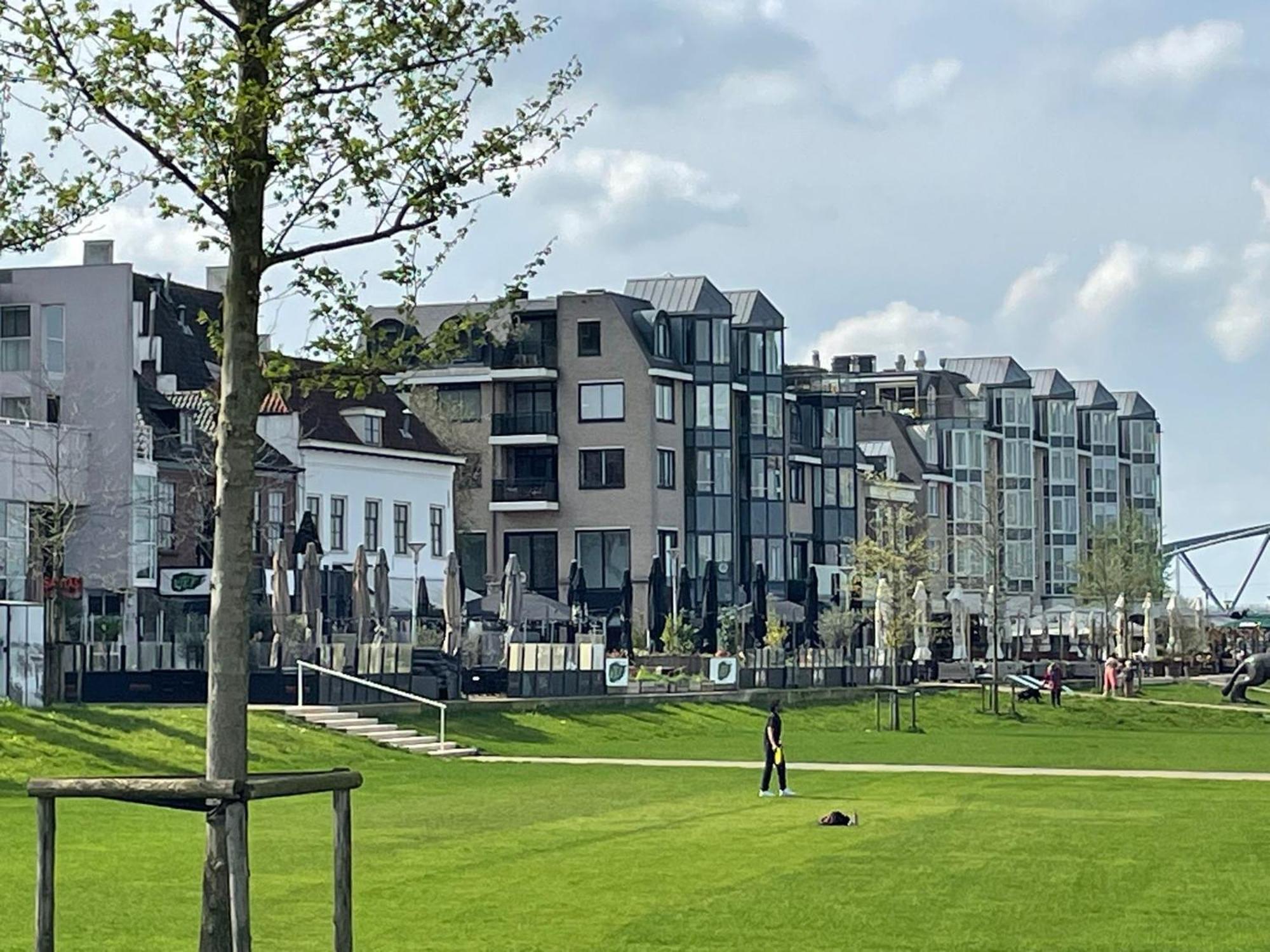 Stadsappartement Valkhof Nijmegen Exteriör bild